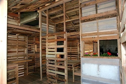 This Is The Pallet Emergency Home. It Can Be Built In 1 Day With Only Basic Tools. - It's easy to build with found materials, which makes it ideal for housing during times of natural disaster, plagues, famine, political and economic strife or war.