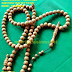 Tasbih kayu galih kelor mas 99 + 10 mm by: IMDA Handicraft Kerajinan Khas Desa TUTUL Jember