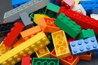 Secara sederhana Permainan APE Lego ialah permainan anak berupa pecahan atau blok kecil  MENGENAL APE PERMAINAN LEGO DAN FUNGSINYA UNTUK ANAK PAUD