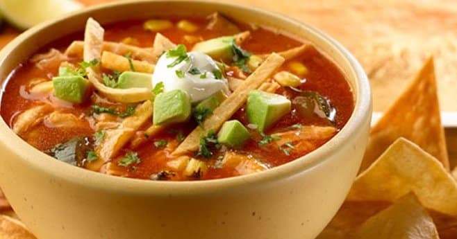 Muy fácil y sencillo hacer la Sopa Azteca