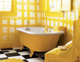 Baño amarillo