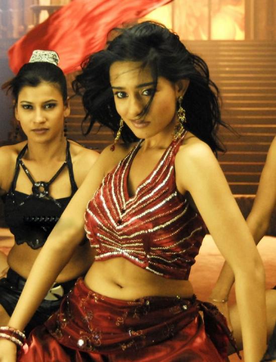 Actress Amrita Rao Hot And Sexy Photo Gallery