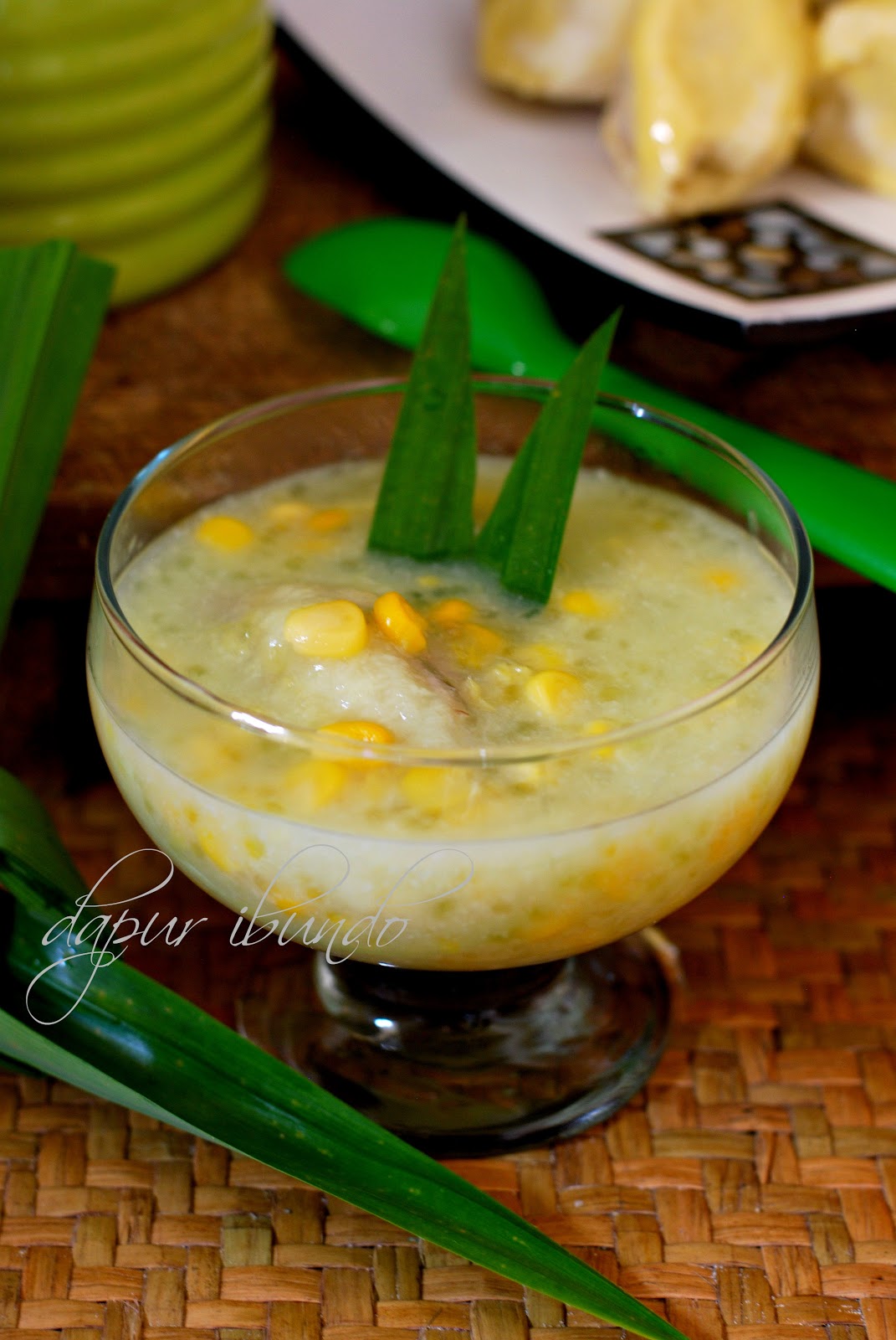 Dapur ibundo: Bubur jagung berdurian