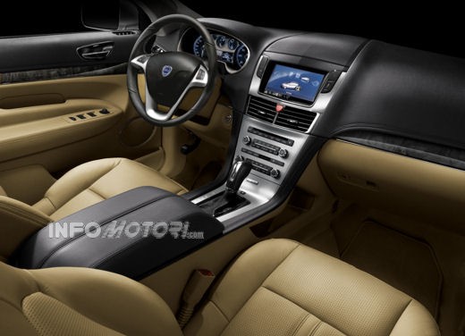 2012 Lancia Thema Luxury Car