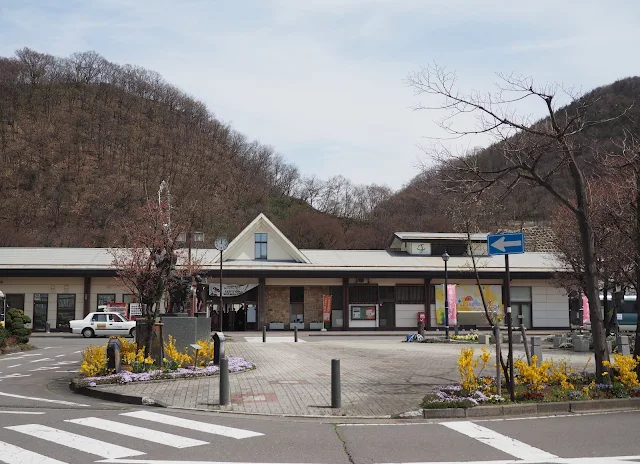 屋代駅前