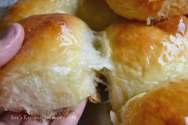 Buttermilk Bun - Roti Inti Mentega Susu ~ Swesia's Journey