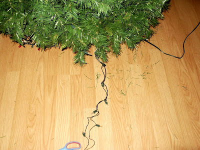 string of christmas tree lights