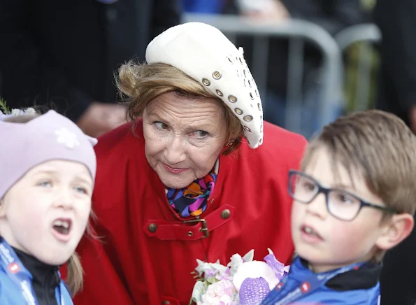 On the occasion of 25th anniversary of enthronement of King Harald of Norway, King Harald and Queen Sonja