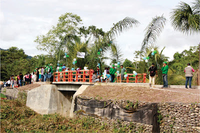 INAUGURAN CINCO PUENTES EN EL VALLE BOLSÓN CUCHARA- LEONCIO PRADO