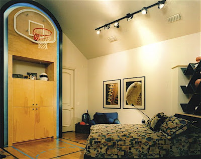 Modern Bedroom Lighting on Modern Basketball  Bedroom Design  With Ceiling Lights