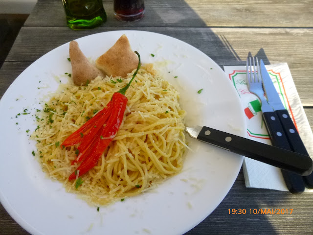 meine Spaghetti Aglio Olio und Peperoncinoin der Pizzeria Delizia in Lemmer