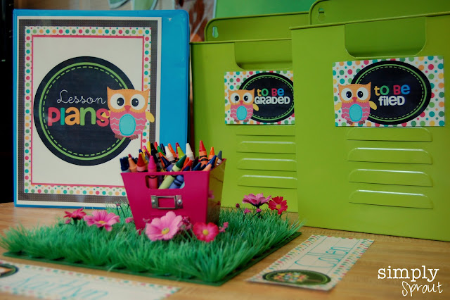 Teachers head back to school in style with cute classroom  