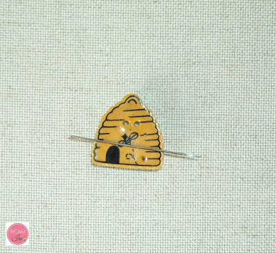 Foto di Needle Minder fatto ad arnia