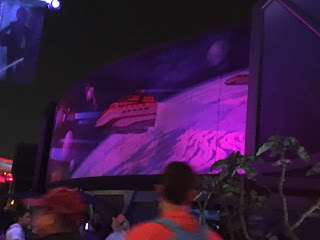 Star Tours The Adventures Continue Mural Tomorrowland Disneyland At Night