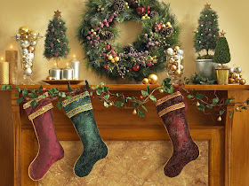 Decorative Christmas Mantel