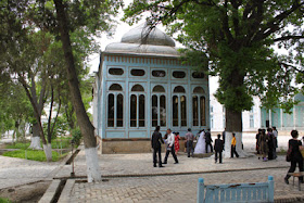 uzbekistan holidays, group tours uzbekistan, bukhara summer palace