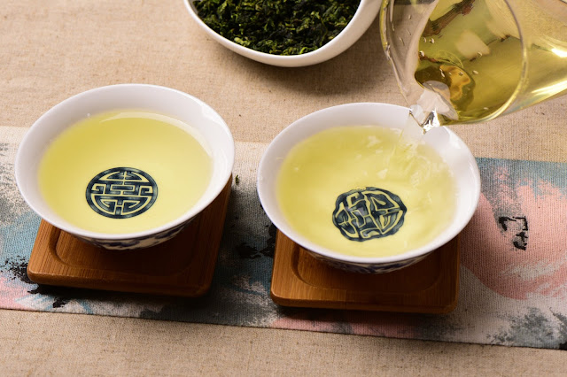 Drinking tie guan yin tea 2018