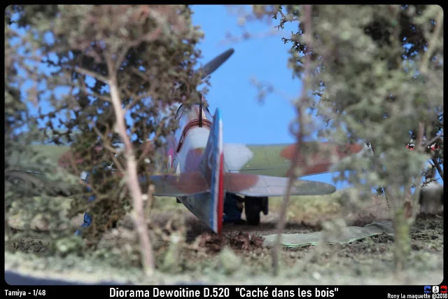 Diorama d'un Dewoitine D.520 de Tamiya en Juin 1940 Meaux Esbly