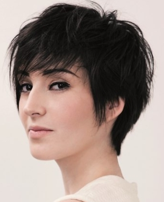 1. Short Hairstyles For Thick Hair