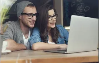 Are online relationships real?_ichhori.webP