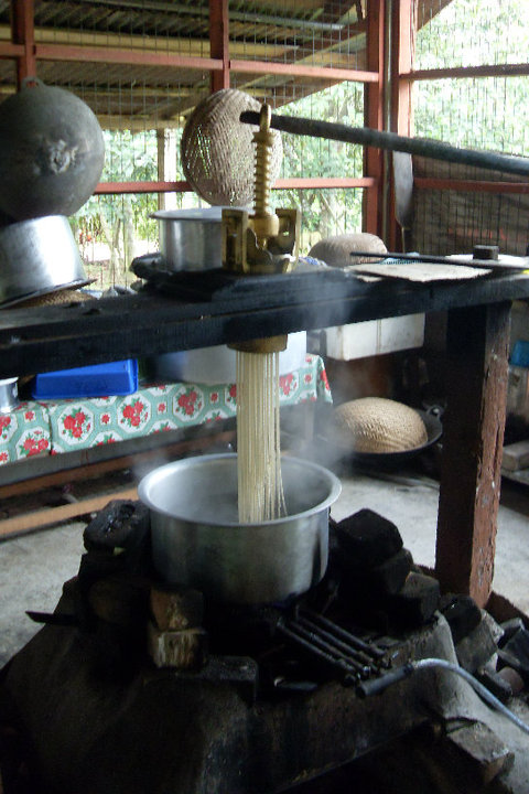 PerSinggahanKu-MamaJay: Cara-cara Membuat Laksa Gandum