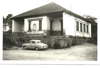 Escuela de Areñes sobre 1970