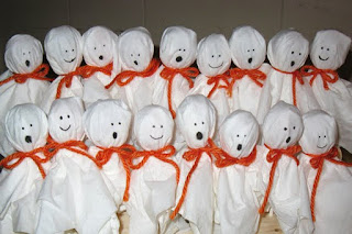 ve all made these at some point in our childhood Lollipop Ghosts