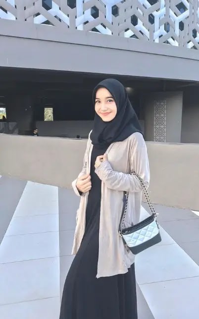 gambar cewek2 cantik sebagai latar belakang