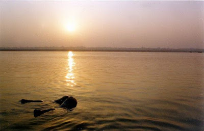 Sacred INDIAN RIVER Ganges