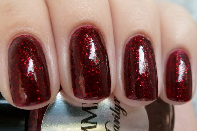 Shimmer polish Marilyn