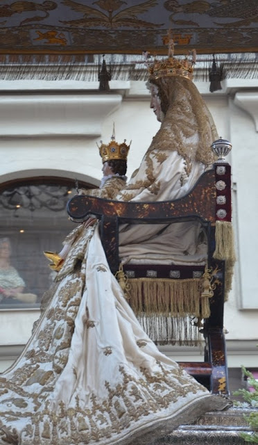 Procesión Virgen de los Reyes