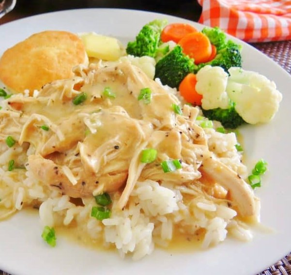 Crock Pot Chicken and Gravy #dinner #chickenrecipe