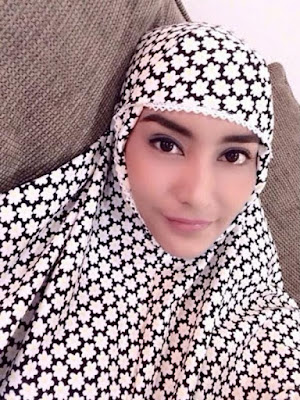 Tyas Mirasih Hijab 2