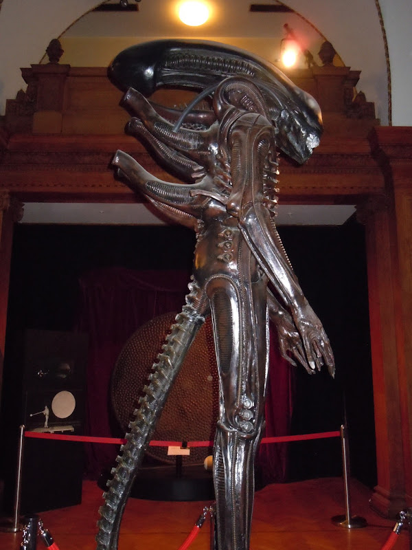 Original Alien replica side view