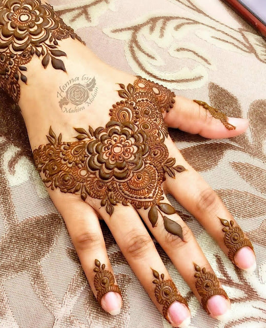 SIMPLE MEHANDI DESIGNS