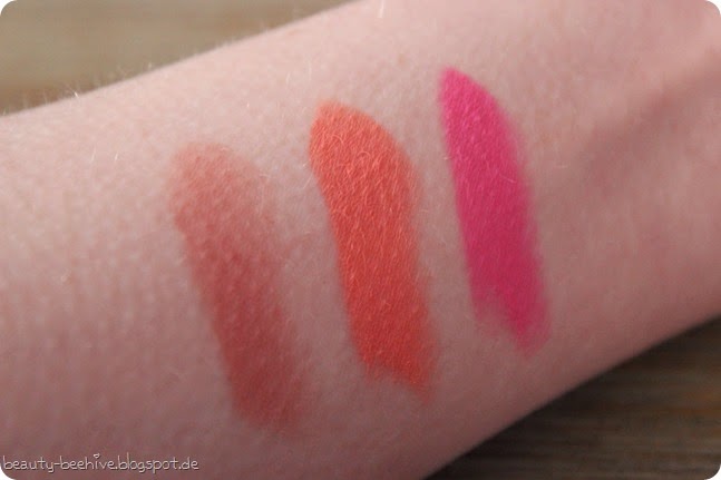 MAC is Beauty Call the Hairdresser Catty Diva-ish Make me gorgeous real redhead real doll reel sexy silly notice me pure vanity french twist lipstick lippenstift swatch swatches review test LE Limited 11