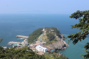Stairway to Hyangiram Hermitage