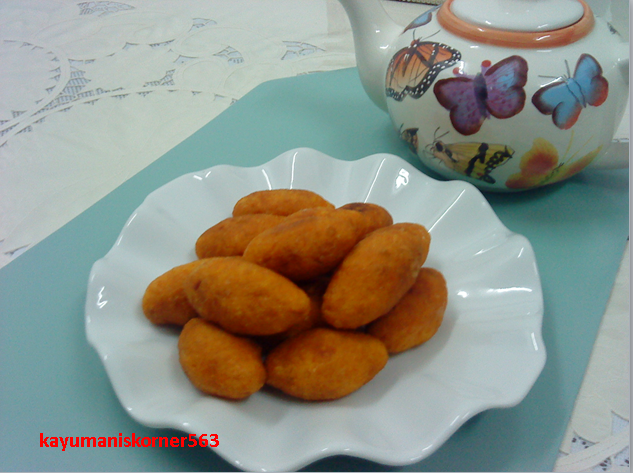 Kayumaniskorner563: Kuih Cek Mek Molek