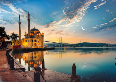 istanbul, kostantiniyye, kostantin, islambol, camiler, boğaz, boğaz köprüsü, deniz, 3. Murat Han, kervansaray, hamam, ilkokul, medrese, ceşme, hanlar, dünyanın en büyük şehri,