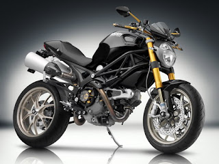 2011 Ducati Monster 1100S