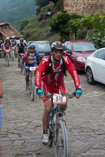 Diezmildelsoplao 2011, Cabezón de la Sal, Cantabria, Calendario Mtb, Btt, Infierno Cantabro, Infierno del Norte, Chans do Barbanza, Peña Tahume, O Rei das Tartas, Bici de Montaña, Mountain Bike Moral Fuentes Cocina Palombera Venta Vieja Ruente