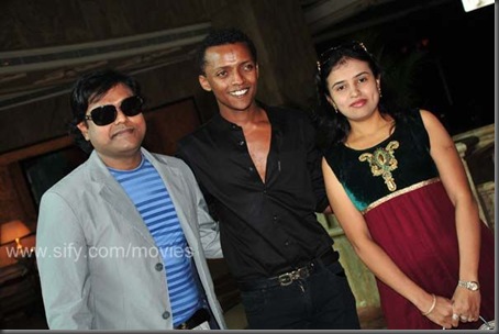 Harris Jayaraj and his lovely wife Suma