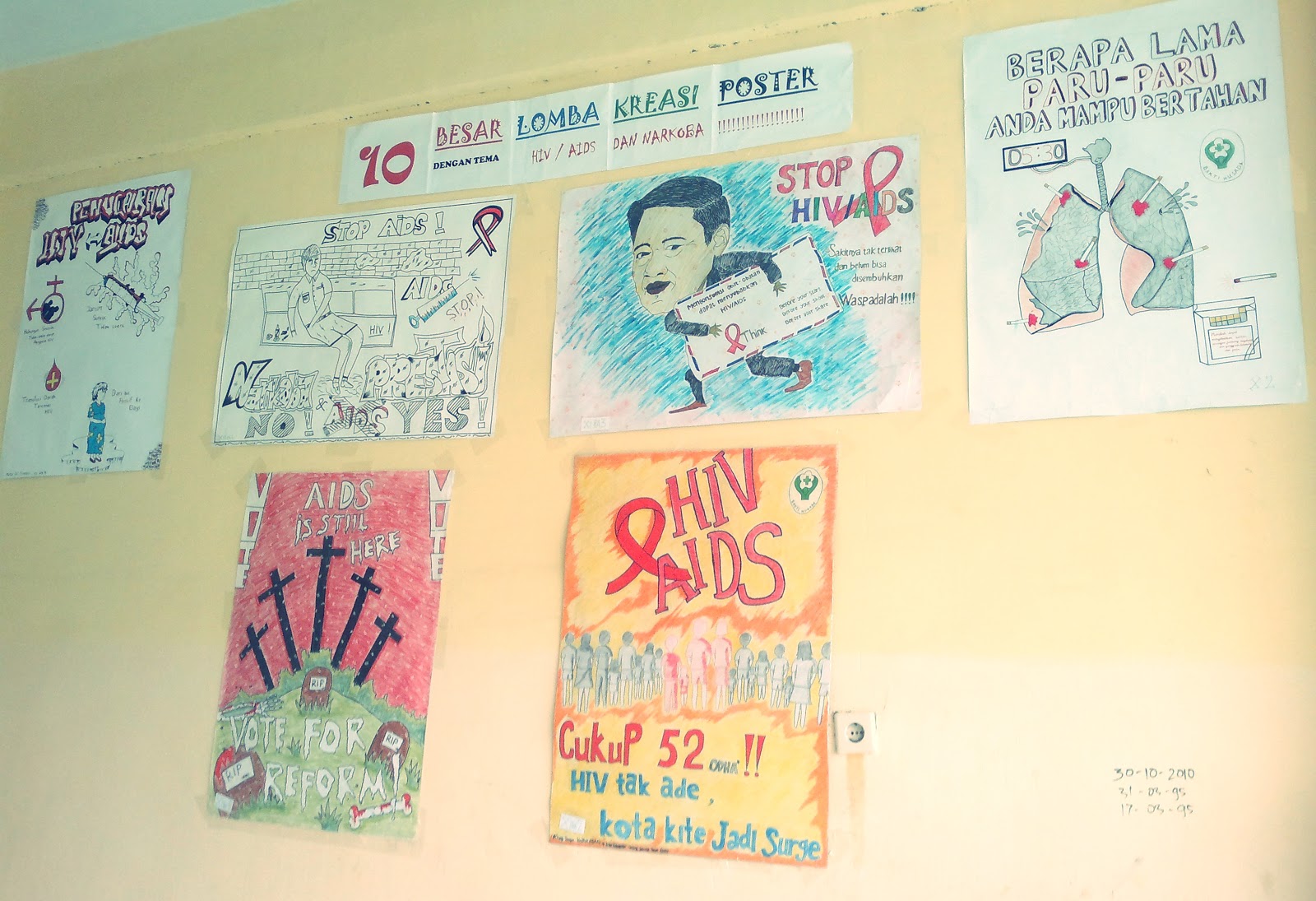 OSIS SMANSA KUALA TUNGKAL Lomba Poster HIV AIDS