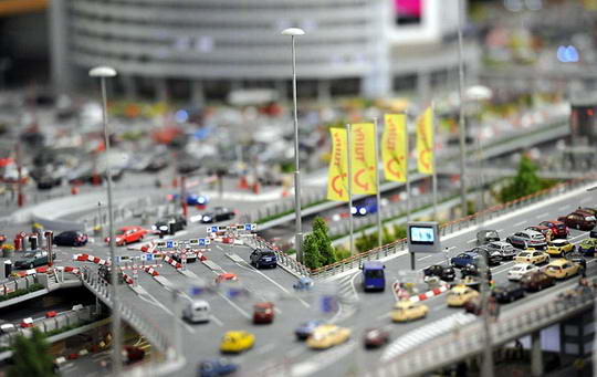 pocongggg.blogspot.com - MINIATUR BANDARA TERBESAR DI DUNIA