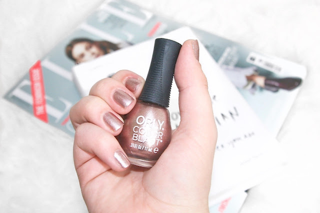 Katherine Penney Chic Blogger Beauty Makeup Nail Polish ORLY Rose Gold ELLE freebie magazine