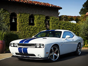 Dodge Challenger SRT8 392 2011 (6)