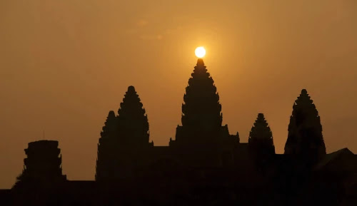 Amanecer en Angkor Wat