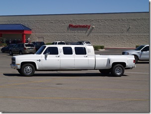 For all you double cab owners "eat your heart out" a double cab limousine in Vegas.