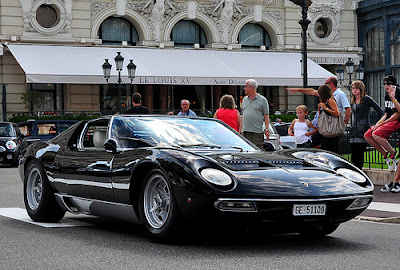 Lamborghini Miura Black