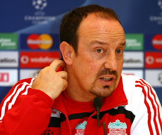 Musim Depan, Benitez Pengangguran